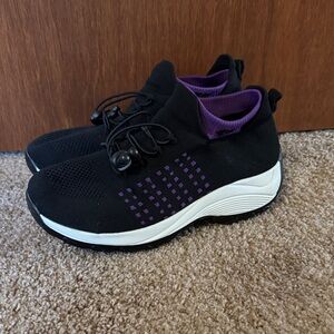 Womens’s Purple Ortho-Fit Air Cooled Women's Comfort Memory Foam Sneakers